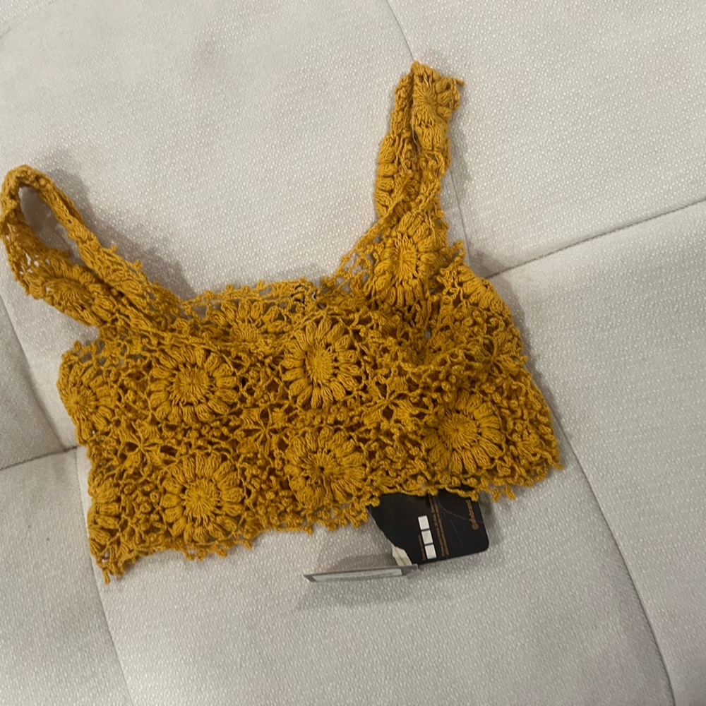 Crochet Mustard Yellow Women's sunflower crop top